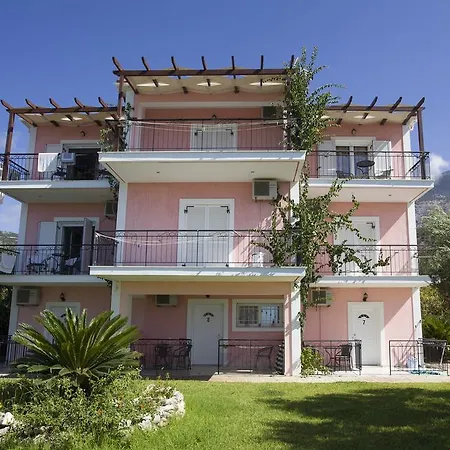 Apartament Elpida *