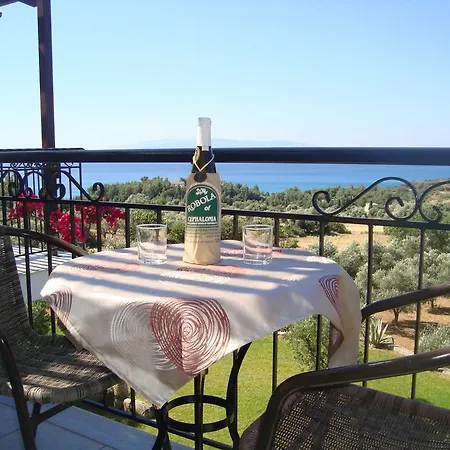 Apartament Elpida *