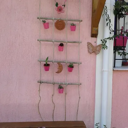 Apartament Elpida *